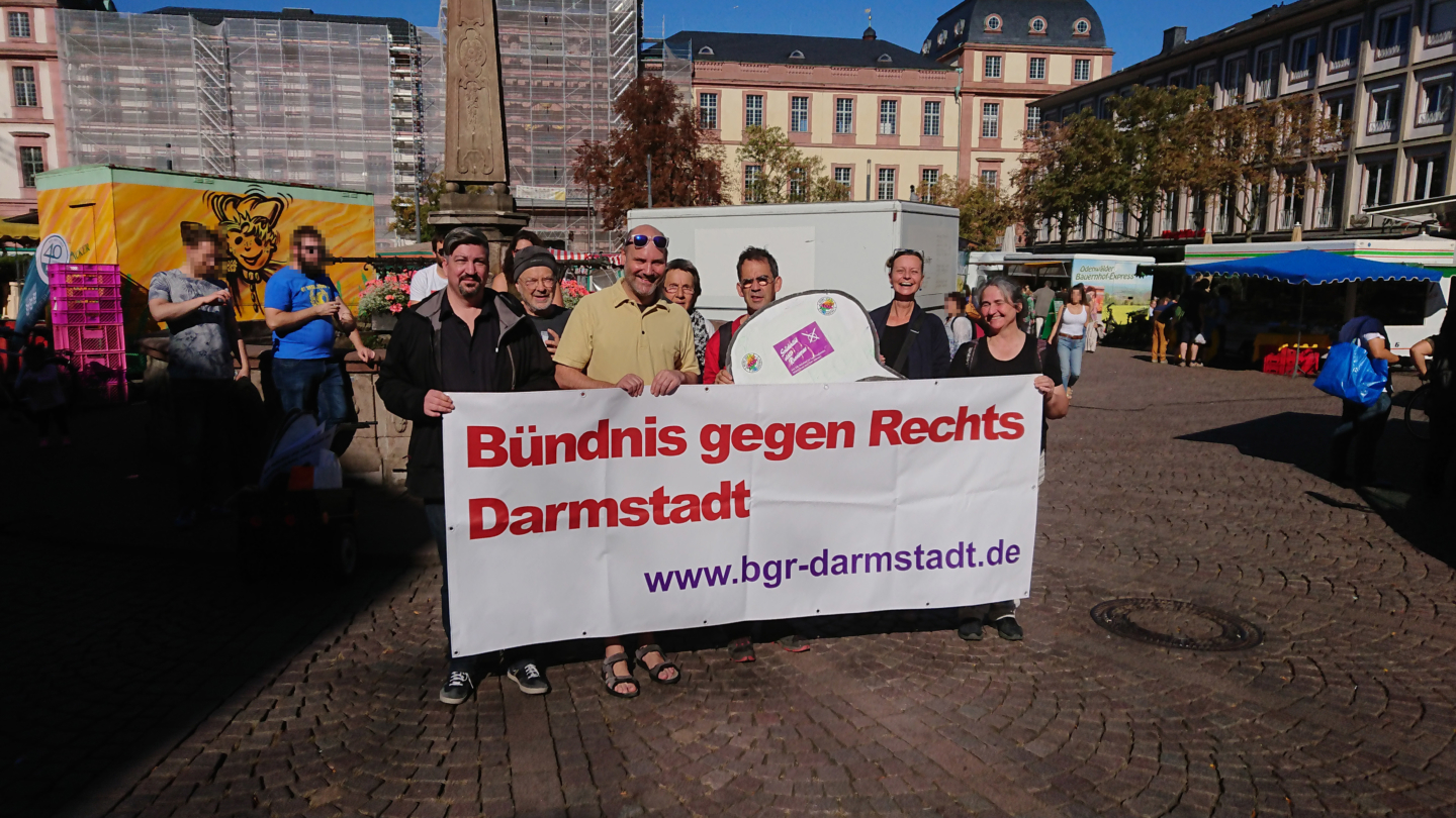 „Bündnis gegen Rechts“ informiert über AfD-Wahlprogramm und dessen wahren Absichten